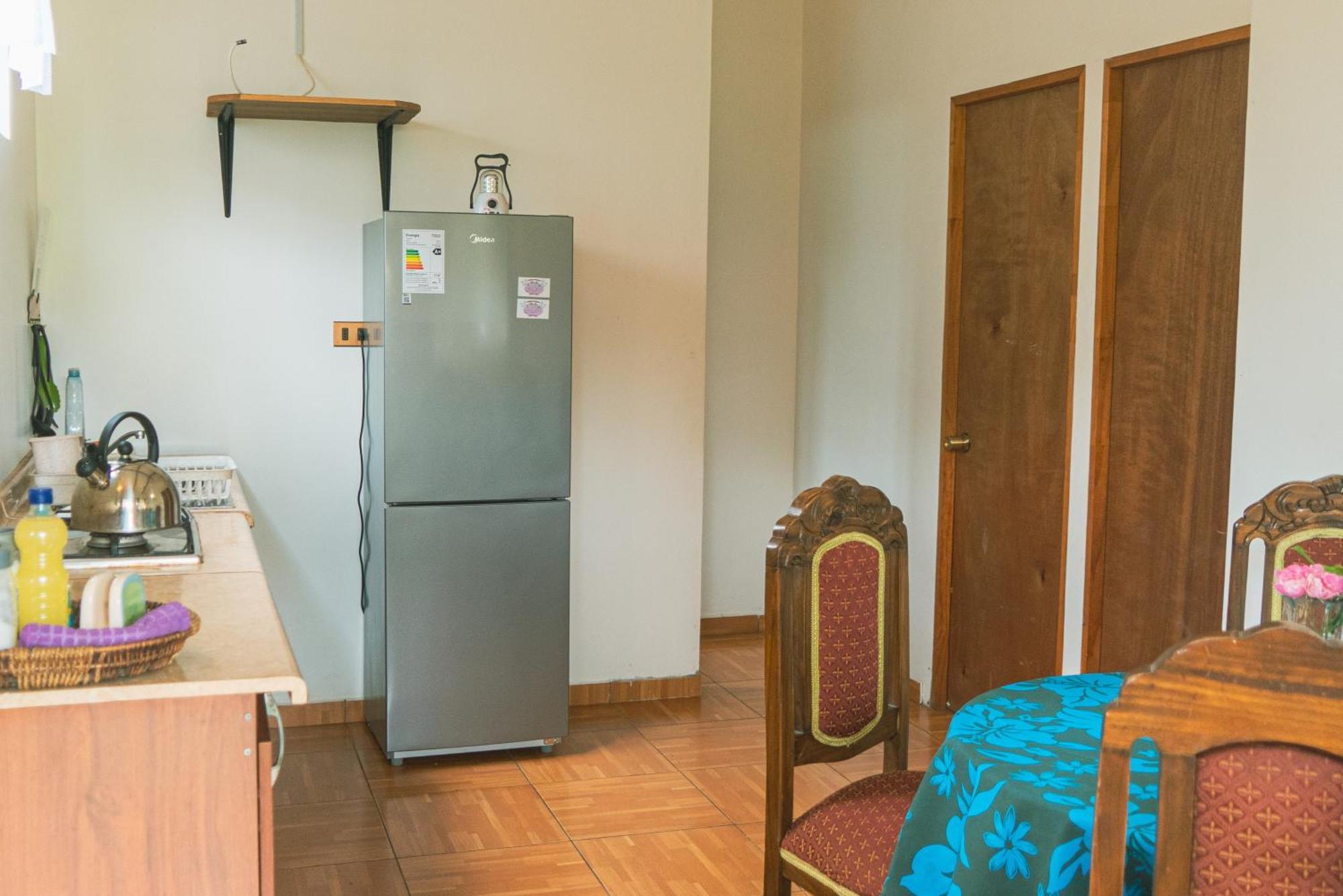 Hostal Y Cabanas Aorangi Hanga Roa Extérieur photo