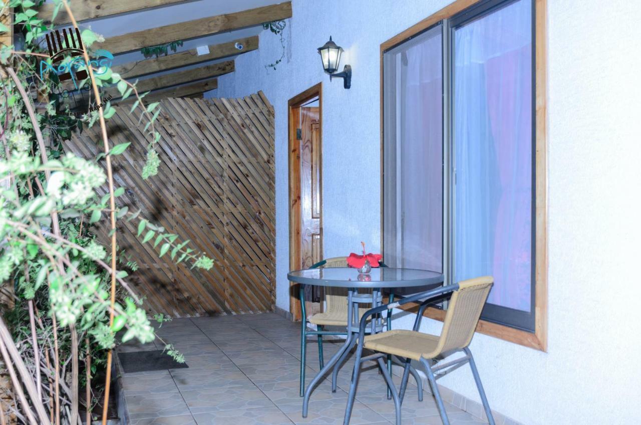 Hostal Y Cabanas Aorangi Hanga Roa Extérieur photo